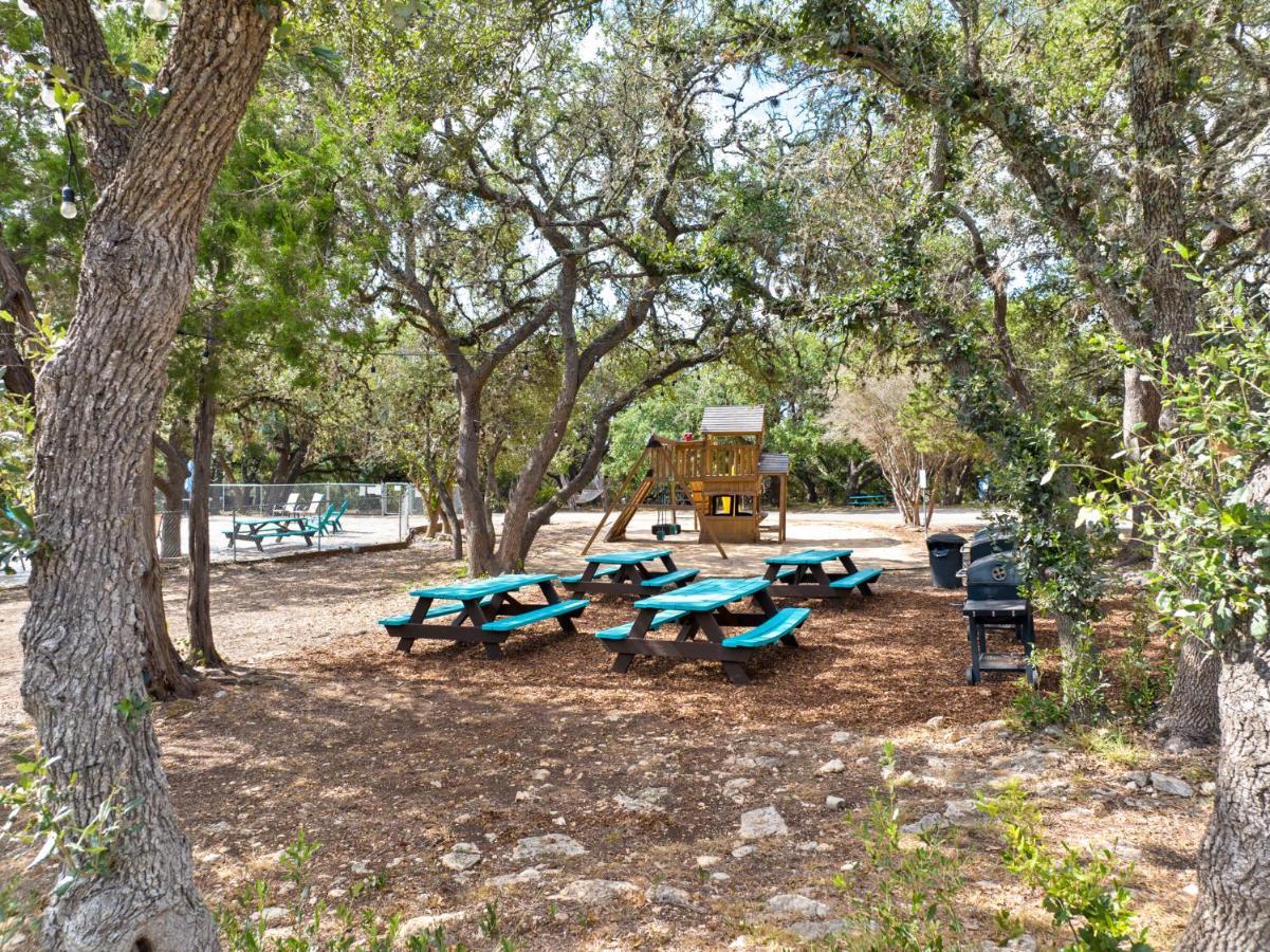 The Claire Hotel Canyon Lake Exterior foto